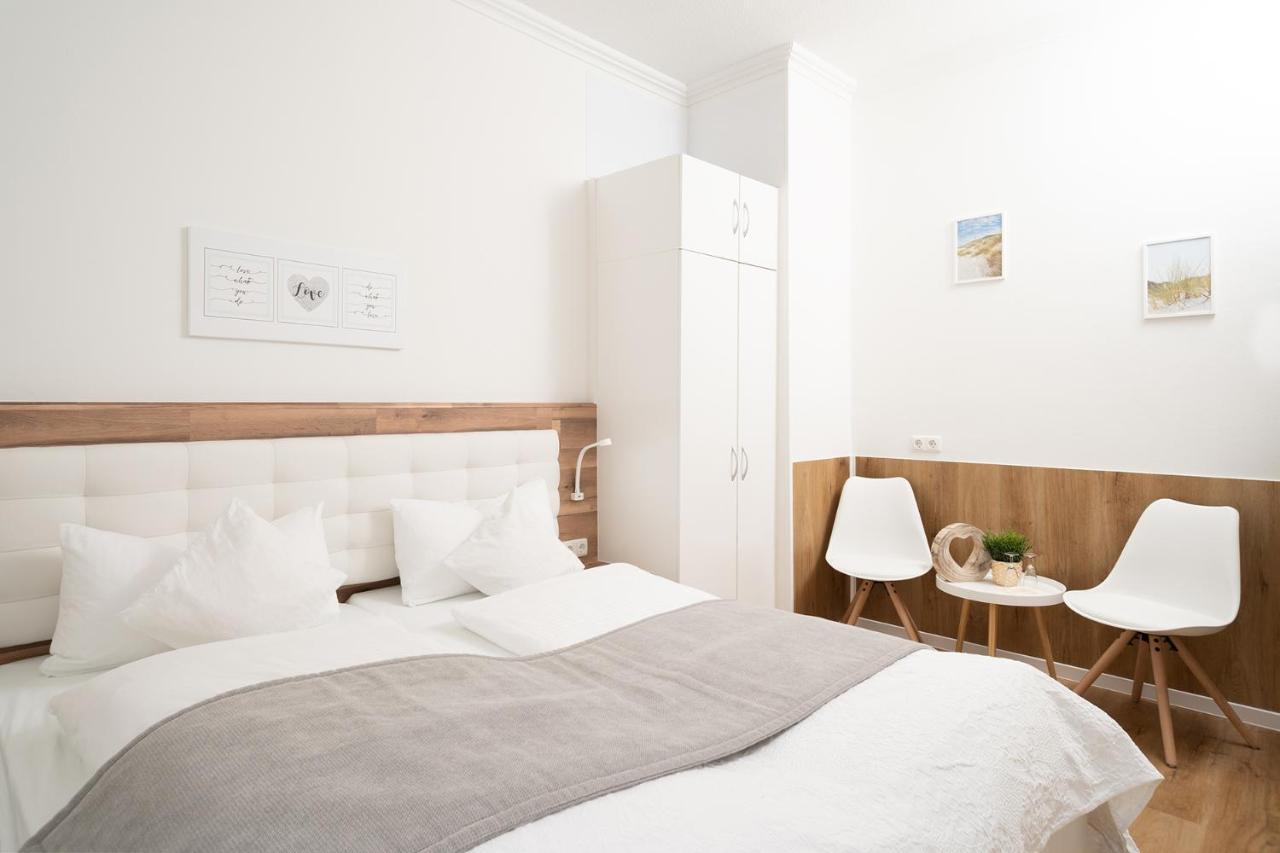 Hotel Haus Am Park ボルクム エクステリア 写真